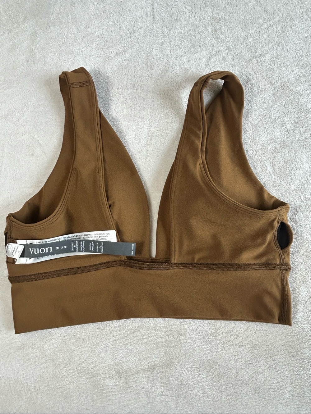 Vuori All The Feels Triangle Bra Rum Women’s Size M - Picture 10 of 16